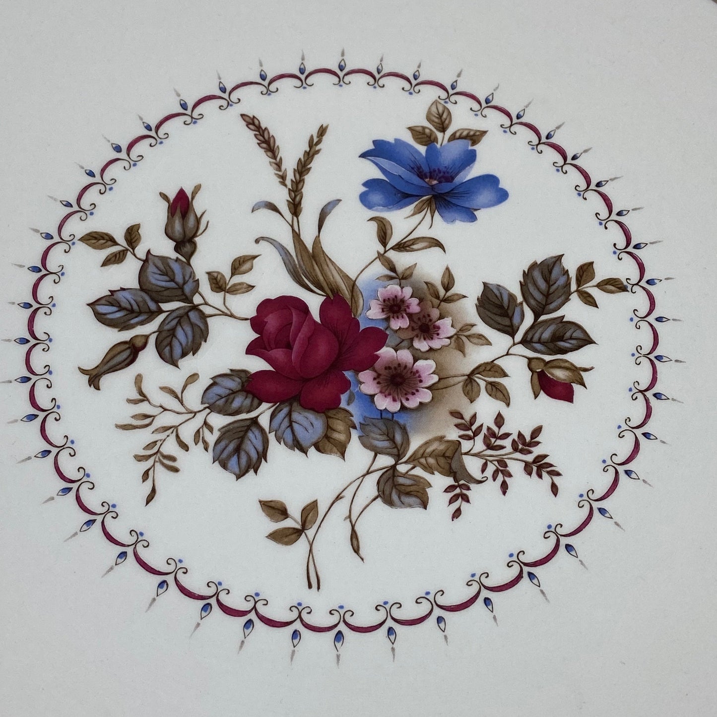 Vintage ROYAL WINTON Grimwades COLLECTORS Cabinet Display PLATE 10" Flower Motif