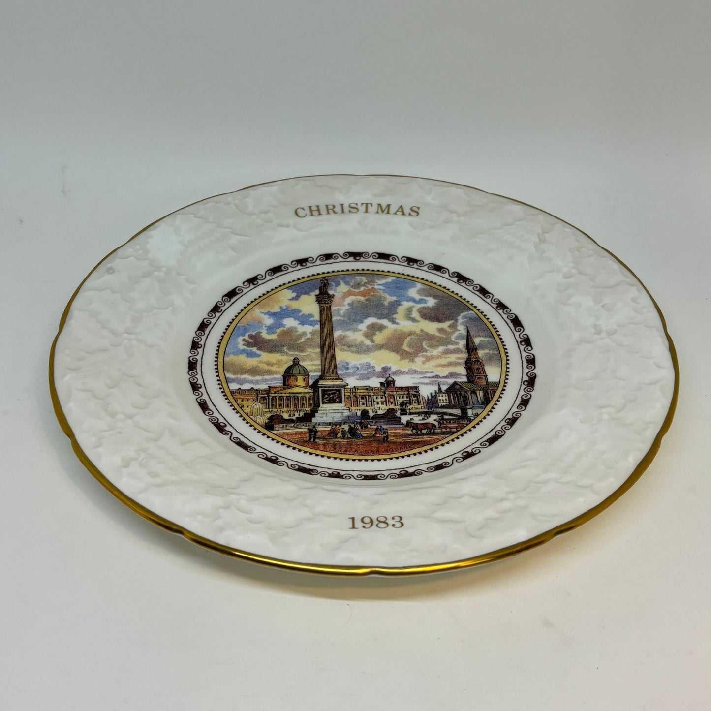 Coalport Christmas Series Pratt Prints Plate, "Trafalgar Square" 1983