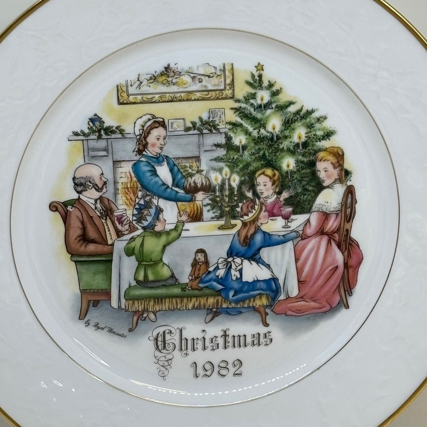 Royal Worcester Christmas Evening Plate 1982