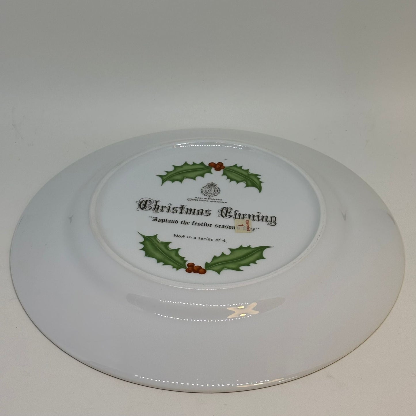 Royal Worcester Christmas Evening Plate 1982