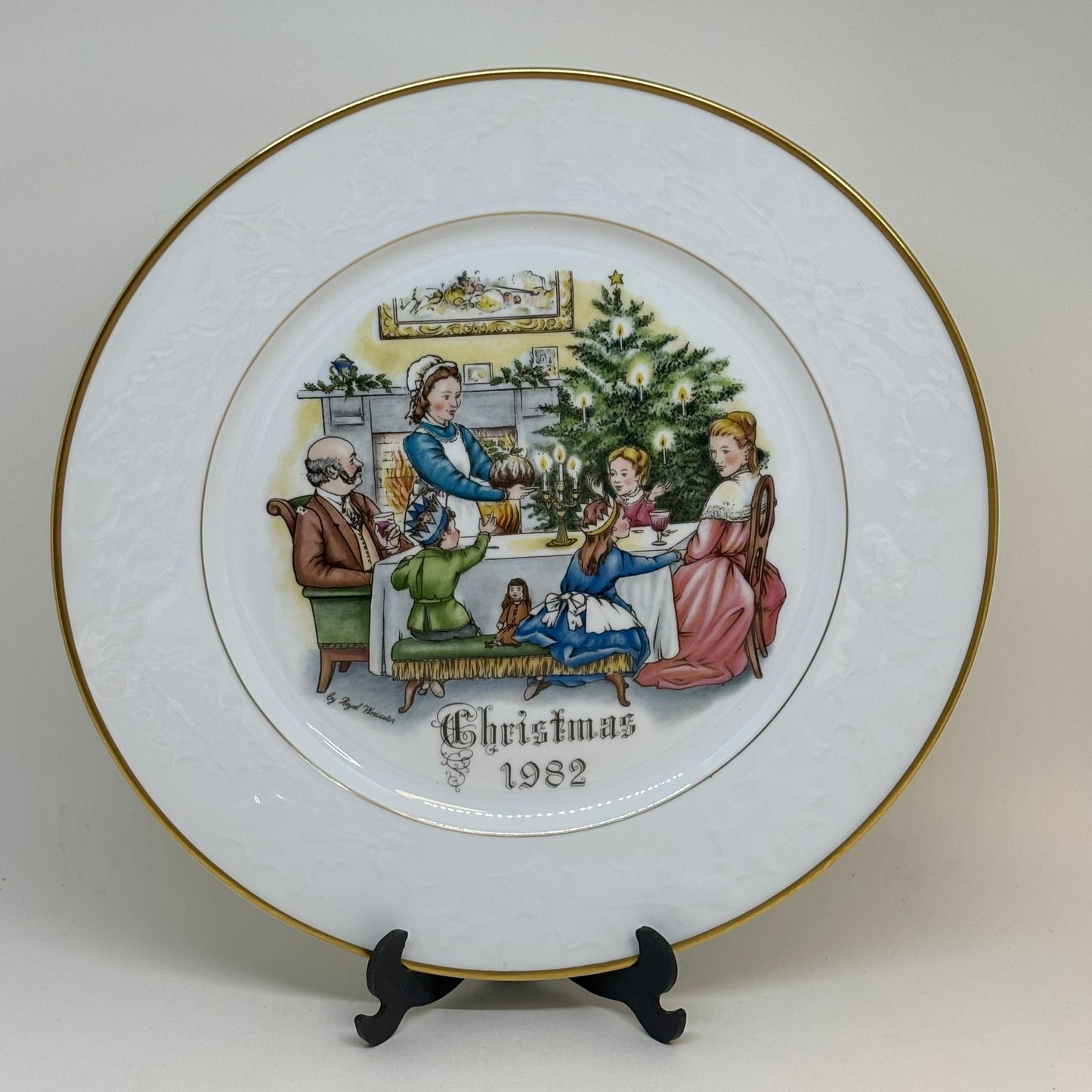 Royal Worcester Christmas Evening Plate 1982